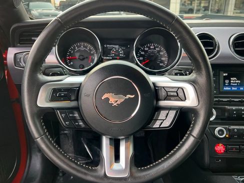 Used 2016 Ford Mustang Coupe image 39