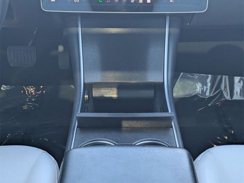 Used 2018 Tesla Model 3 Mid Range image 13