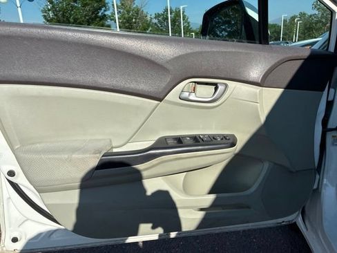 Used 2012 Honda Civic LX image 7