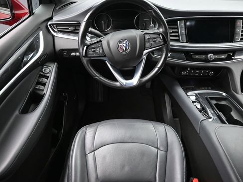 Used 2024 Buick Enclave Premium image 13