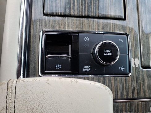 Used 2019 Lincoln Navigator L Black Label w/ Cargo Package image 33