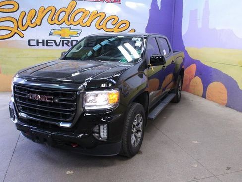 Used 2022 GMC Canyon AT4 image 4