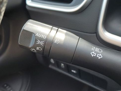 Used 2017 Nissan Murano SV AWD/4WD image 24