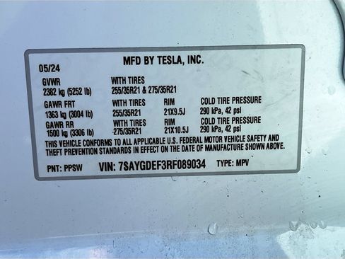 Used 2024 Tesla Model Y Performance AWD/4WD image 30