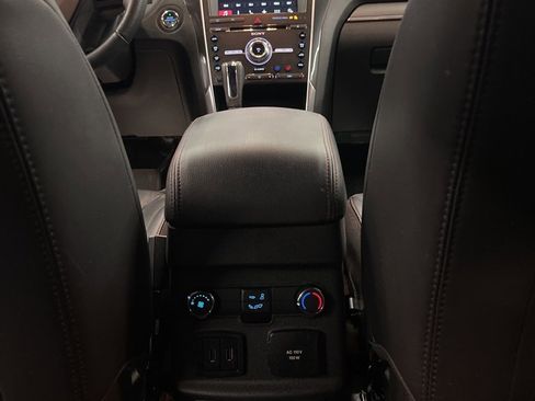 Used 2017 Ford Explorer Sport w/ Equipment Group 401A image 36