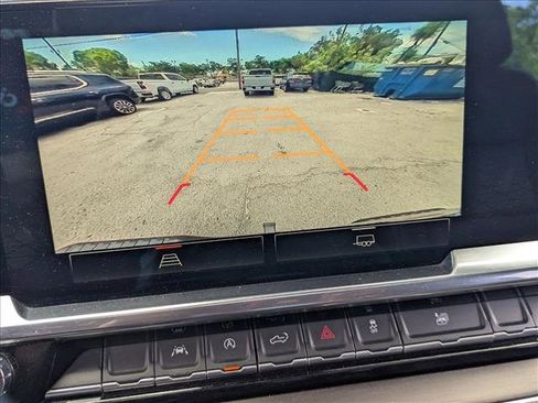 Used 2023 GMC Sierra 1500 SLT w/ SLT Premium Package image 13