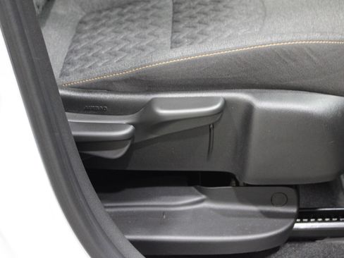 Used 2022 Chevrolet Equinox LT image 26