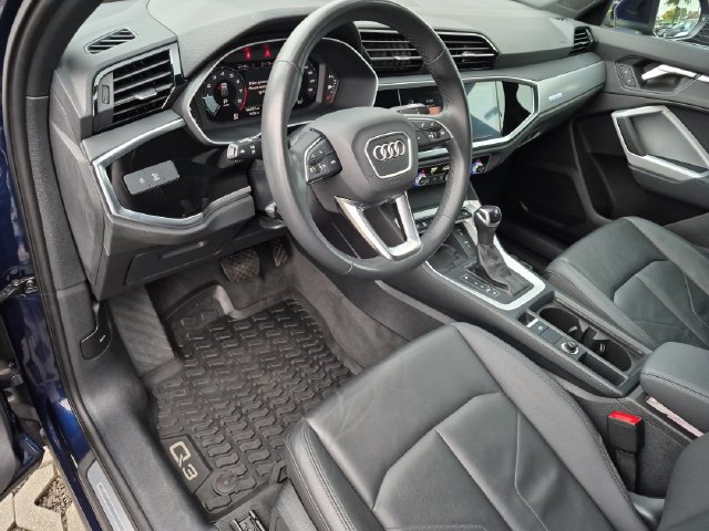 Used 2023 Audi Q3 2.0T Premium Plus w/ Premium Plus Package AWD/4WD image 17