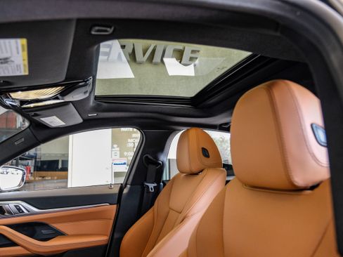 Used 2023 BMW i4 eDrive35 w/ Premium Package RWD image 4