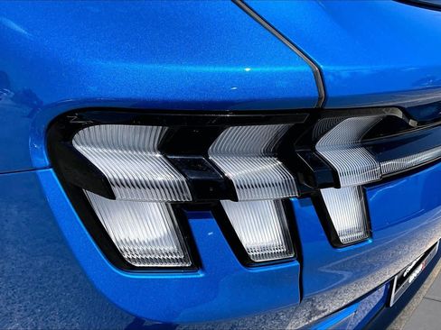 Used 2025 Ford Mustang Mach-E GT AWD/4WD image 30