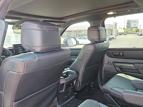 Used 2025 Toyota Sequoia TRD Pro AWD/4WD image 9