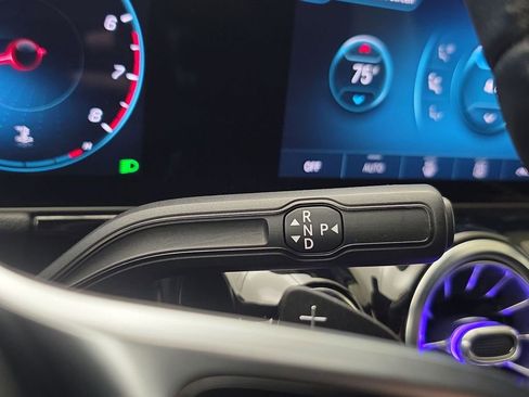 Used 2021 Mercedes-Benz GLA 250 GLA 250 image 21