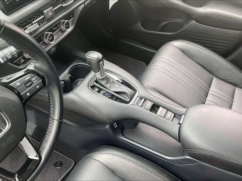 Certified 2025 Honda HR-V EX-L image 17