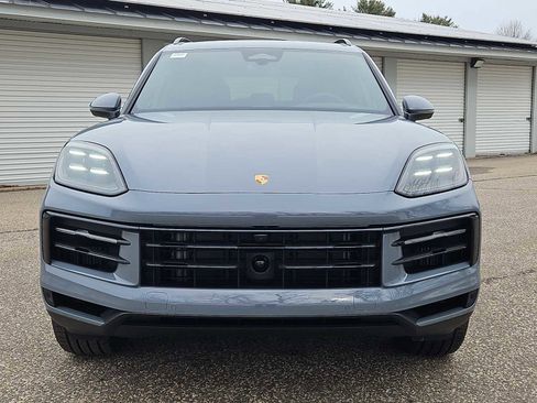 New 2026 Porsche Cayenne AWD/4WD image 7