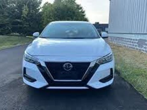 Used 2023 Nissan Sentra SV w/ All-Weather Package FWD image 3