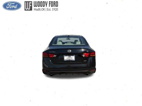 Used 2024 Nissan Altima 2.5 SL image 4