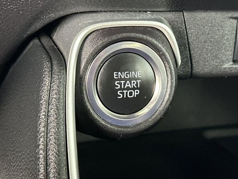 Used 2025 Toyota Grand Highlander FWD image 27