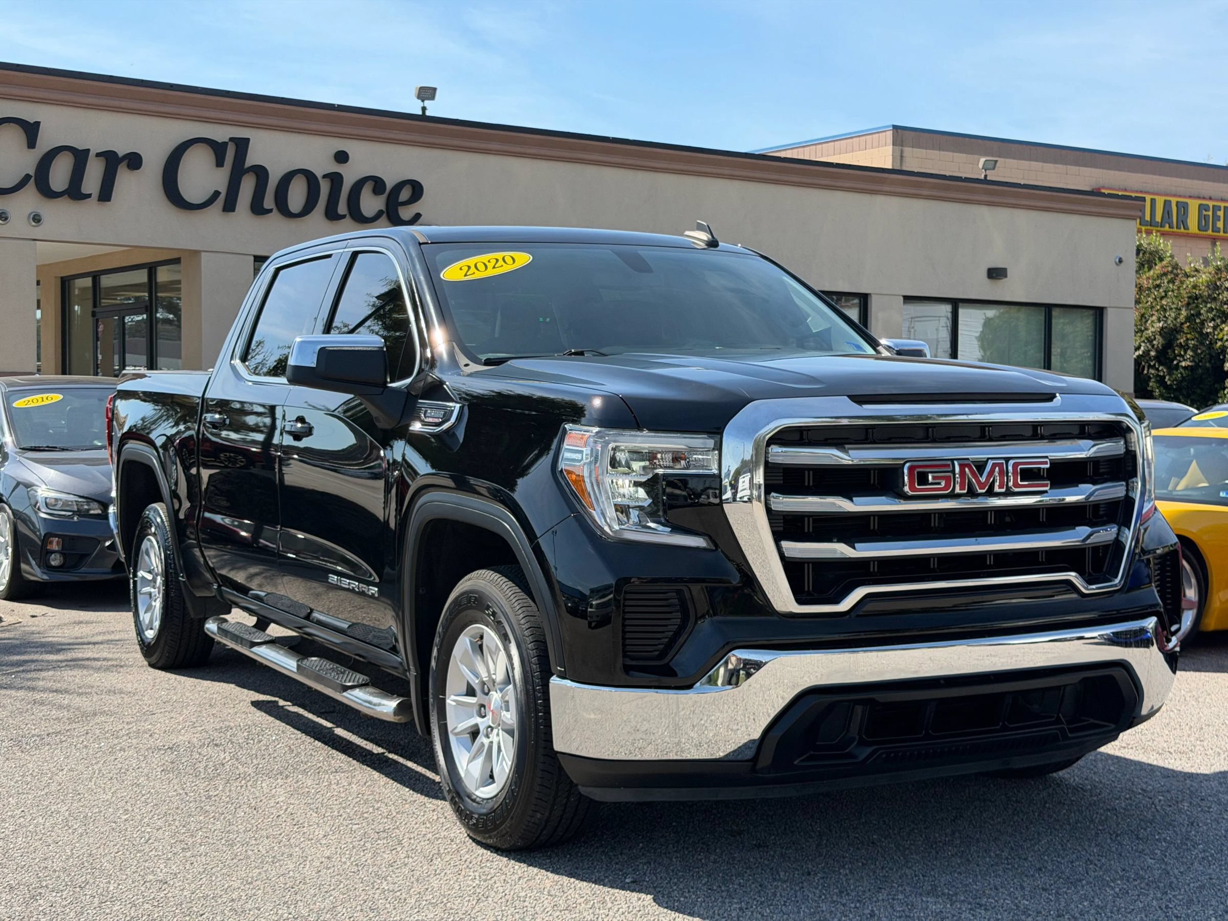 Used 2020 GMC Sierra 1500 SLE w/ SLE Value Package RWD image 4