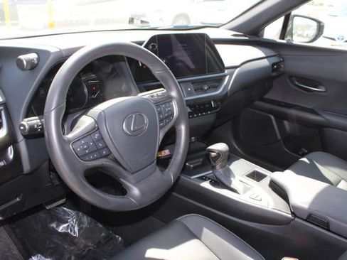 Certified 2024 Lexus UX 250h FWD image 12