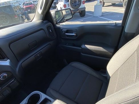 Used 2024 Chevrolet Silverado 1500 Custom image 26