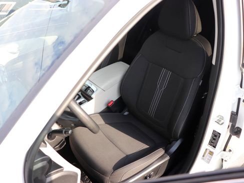 Used 2024 Hyundai Tucson SEL image 11