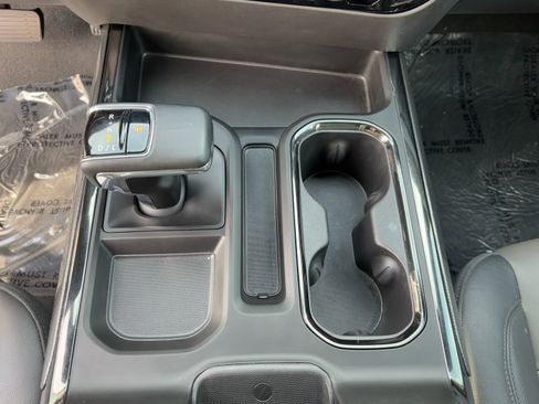 Used 2024 Chevrolet Silverado 1500 ZR2 w/ LPO, Dark Essentials Package image 27