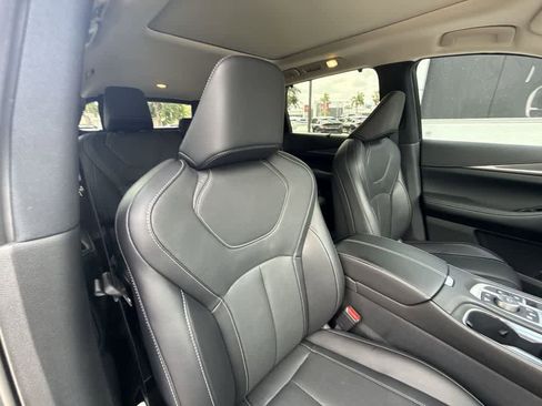 Used 2024 INFINITI QX60 Luxe FWD image 27