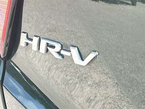 Used 2018 Honda HR-V LX image 13