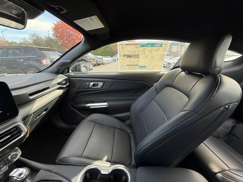 New 2026 Ford Mustang Premium image 13