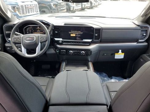 New 2026 GMC Sierra 2500 SLT w/ SLT Convenience Package AWD/4WD image 13