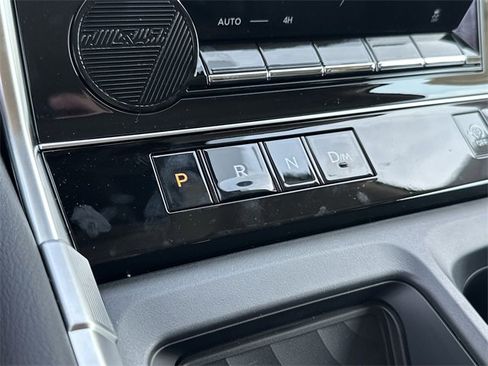 New 2025 Nissan Armada SV image 25