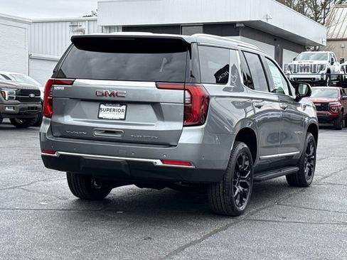 New 2026 GMC Yukon Elevation image 3