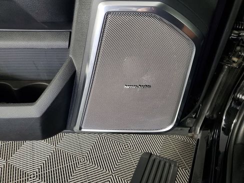 New 2025 RAM 2500 Laramie image 29