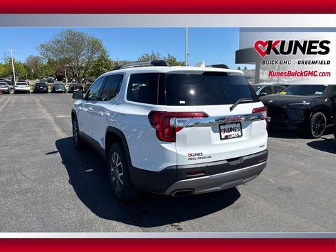 Used 2023 GMC Acadia SLT AWD/4WD image 10