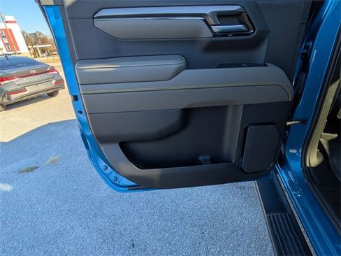 Used 2022 Chevrolet Silverado 1500 ZR2 image 22