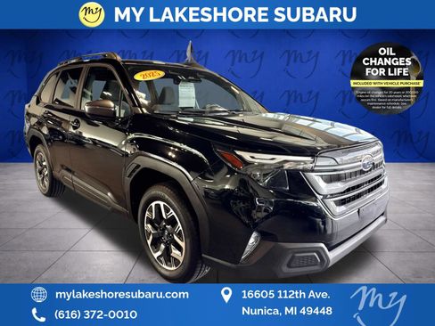 Certified 2025 Subaru Forester Premium AWD/4WD image 1