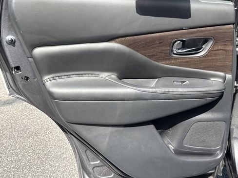 Used 2020 Nissan Murano Platinum w/ Cargo Package FWD image 22