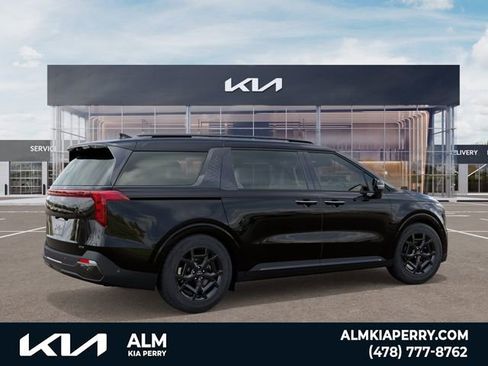 New 2026 Kia Carnival SX w/ SX Dark Edition Package FWD image 6