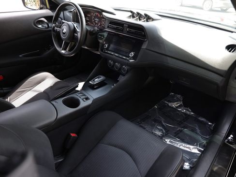 Used 2024 Nissan Z Sport w/ Floor Mat Package RWD image 17