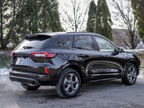 Used 2023 Ford Escape ST-Line Select w/ Tech Pack #2 image 5