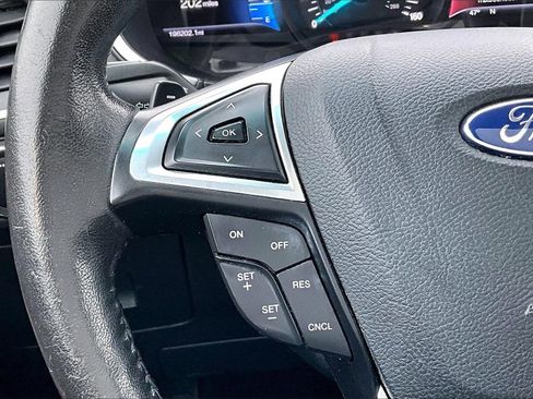 Used 2015 Ford Edge Titanium w/ Equipment Group 301A image 18