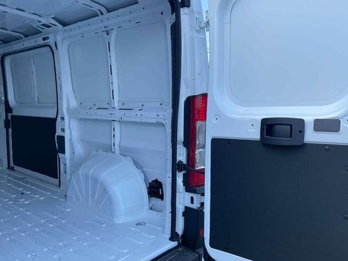 New 2026 RAM ProMaster 1500 w/ Convenience Group image 13