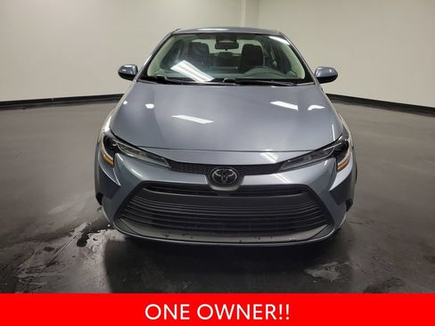 Used 2024 Toyota Corolla LE FWD image 3