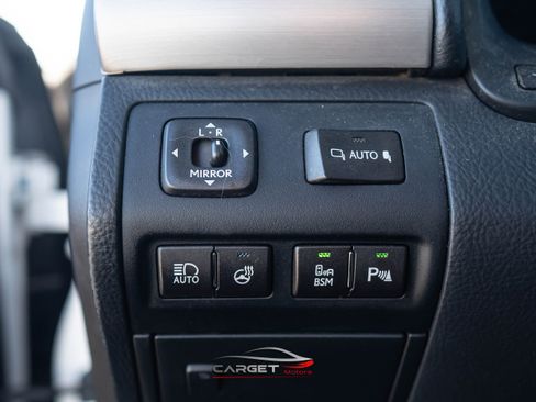 Used 2017 Lexus LS 460 AWD w/ Comfort Package image 35