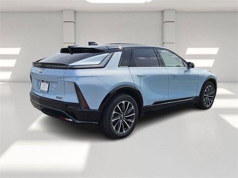 New 2026 Cadillac Lyriq Premium Sport image 5