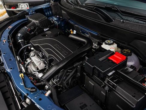 New 2026 Chevrolet Equinox RS w/ Convenience Package III image 7