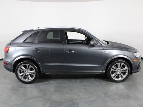 Used 2018 Audi Q3 2.0T Premium w/ Convenience Package image 14