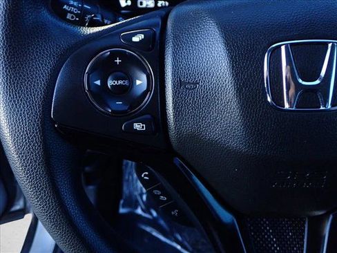 Used 2021 Honda HR-V EX image 14