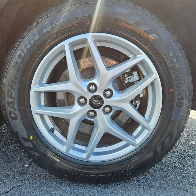 Used 2024 Ford Edge SEL AWD/4WD image 40