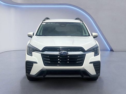 Used 2025 Subaru Ascent Premium AWD/4WD image 8